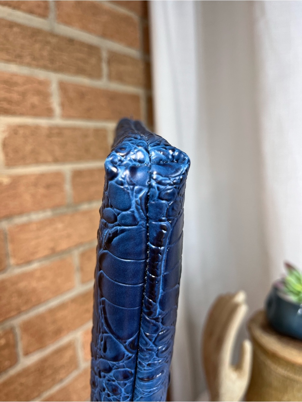 NWT Virago Collection Blue Crocodile Embossed Wristlet Clutch Tassel Bag - Picture 8 of 8